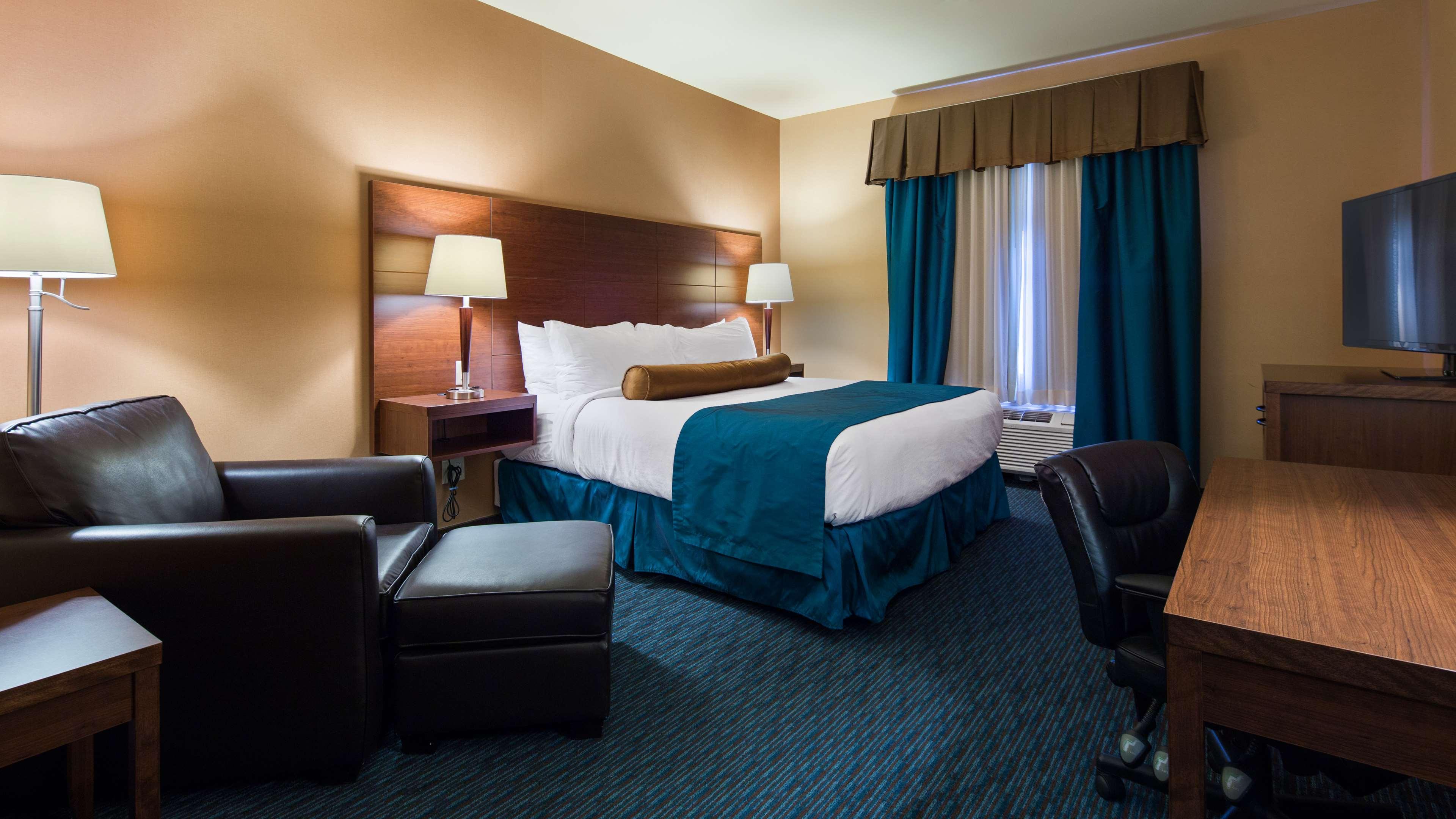 Best Western Plus, Bathurst Hotel & Suites Extérieur photo