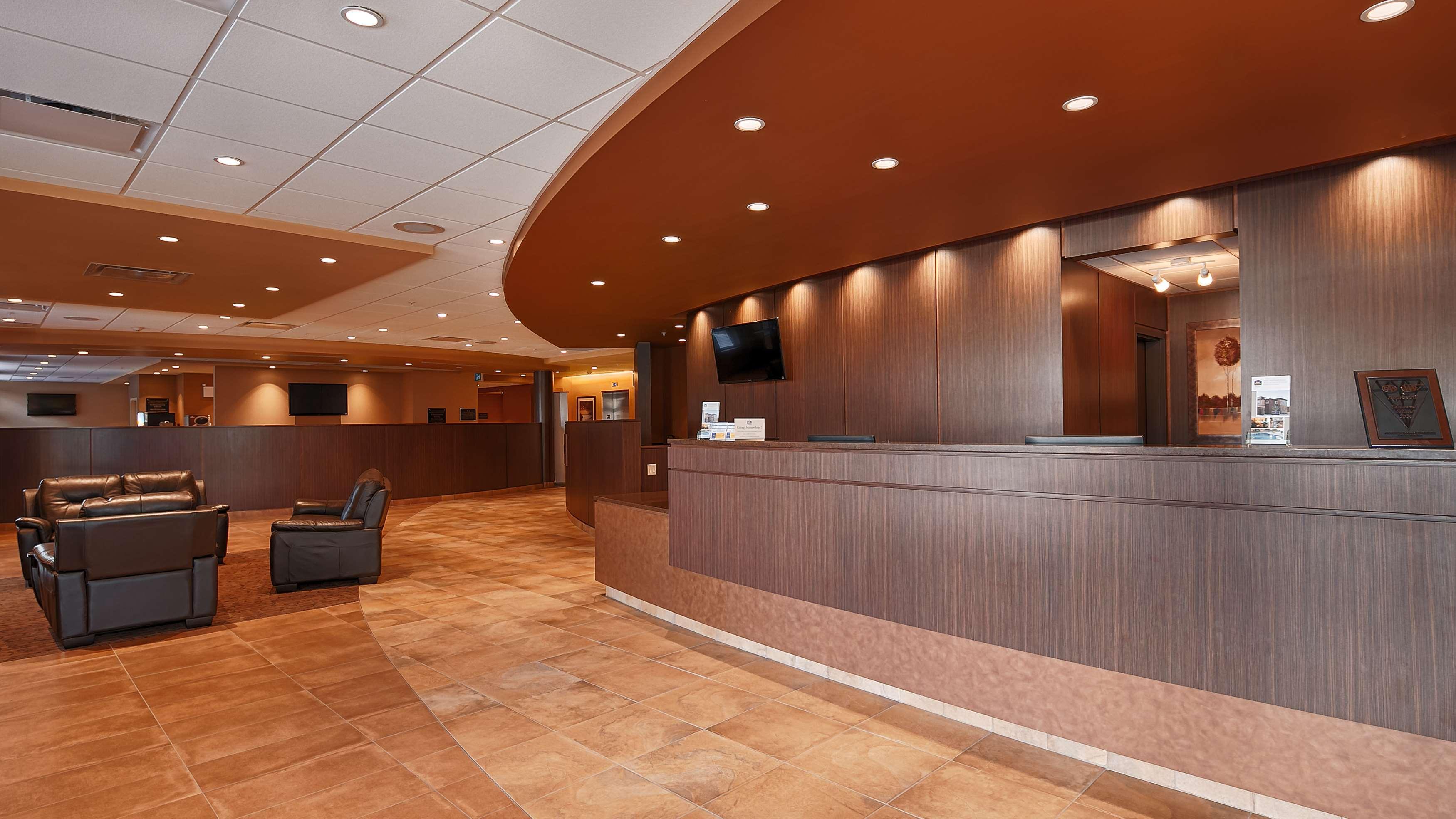 Best Western Plus, Bathurst Hotel & Suites Extérieur photo