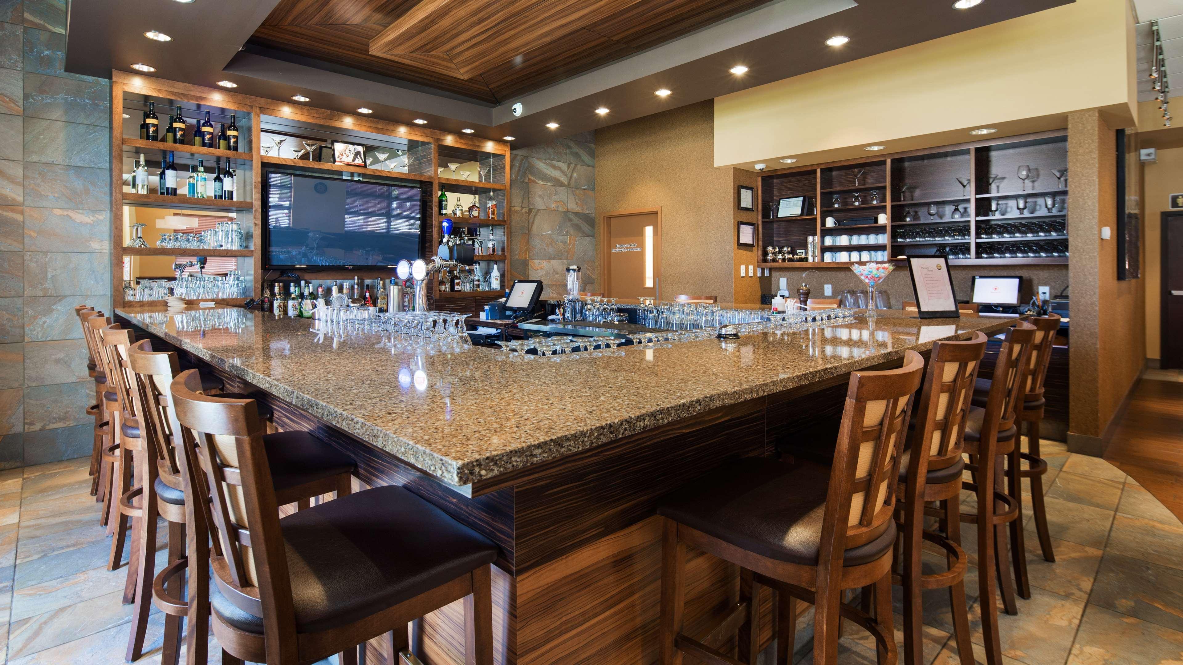 Best Western Plus, Bathurst Hotel & Suites Extérieur photo