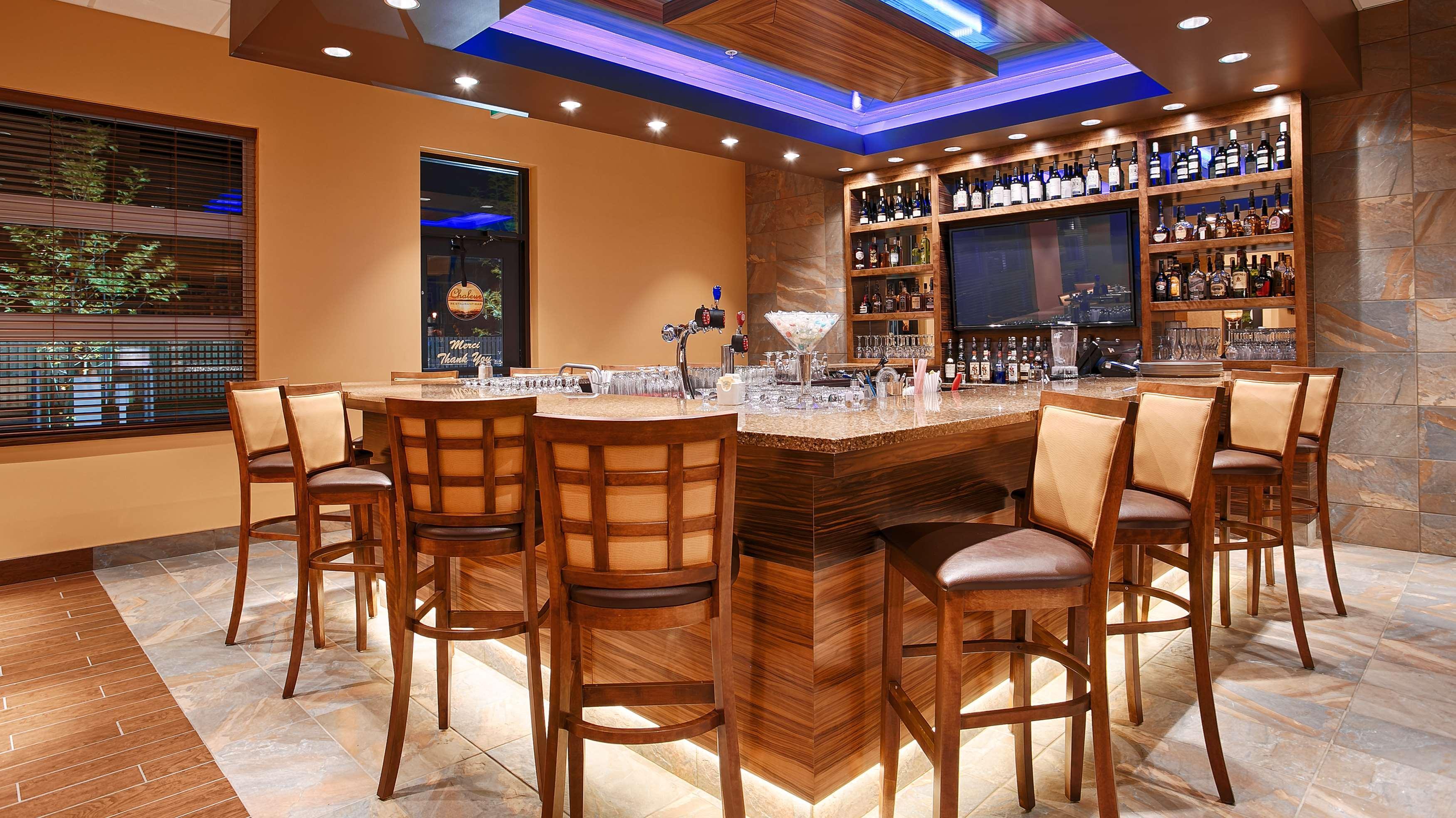 Best Western Plus, Bathurst Hotel & Suites Extérieur photo